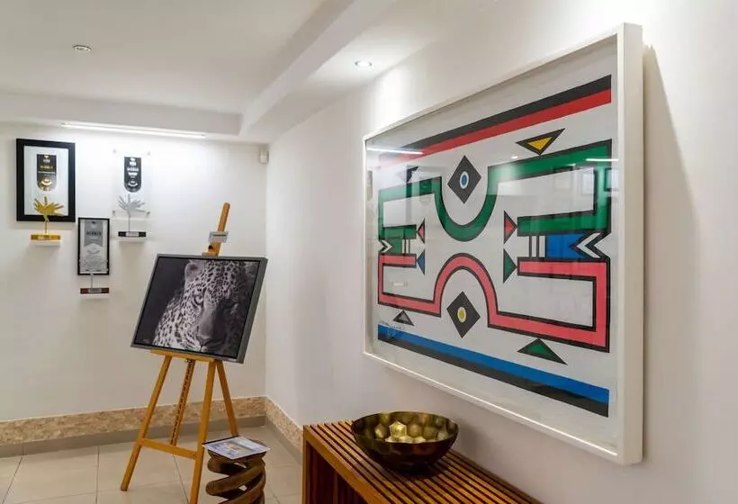 בית מלון כפרי Villa Afrikana Guest Suites By Knysna Paradise Collection