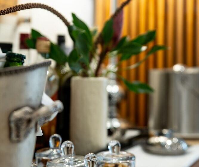 בית מלון כפרי Villa Afrikana Guest Suites By Knysna Paradise Collection