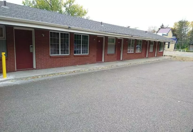 Highway Motel