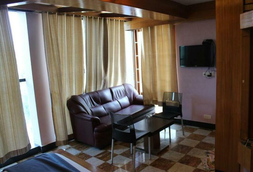 Отель Nk International