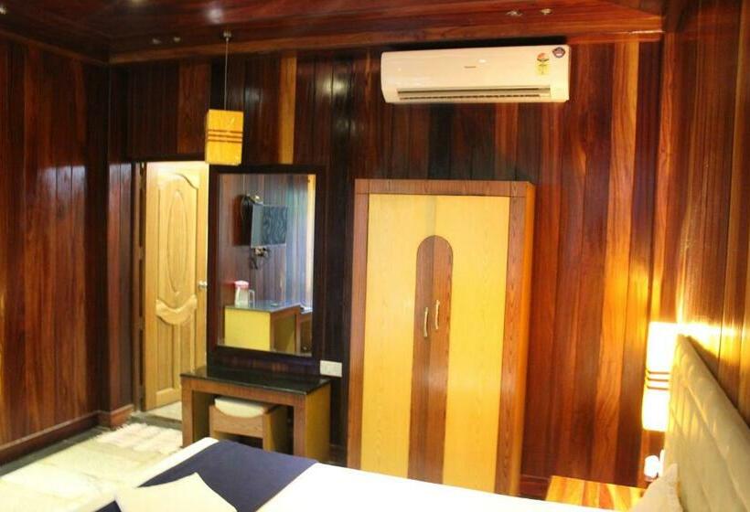 Отель Nk International