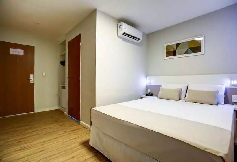 ホテル Transamerica Fit Lafaiete