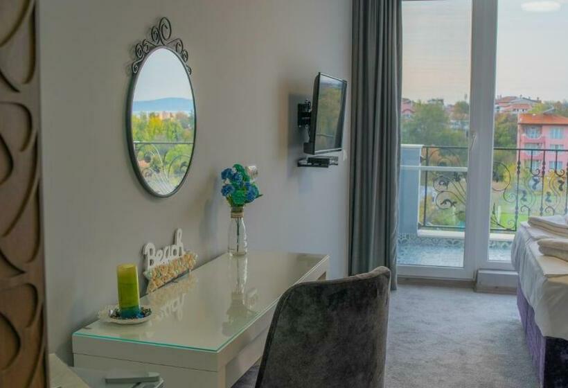 پانسیون La Mansión