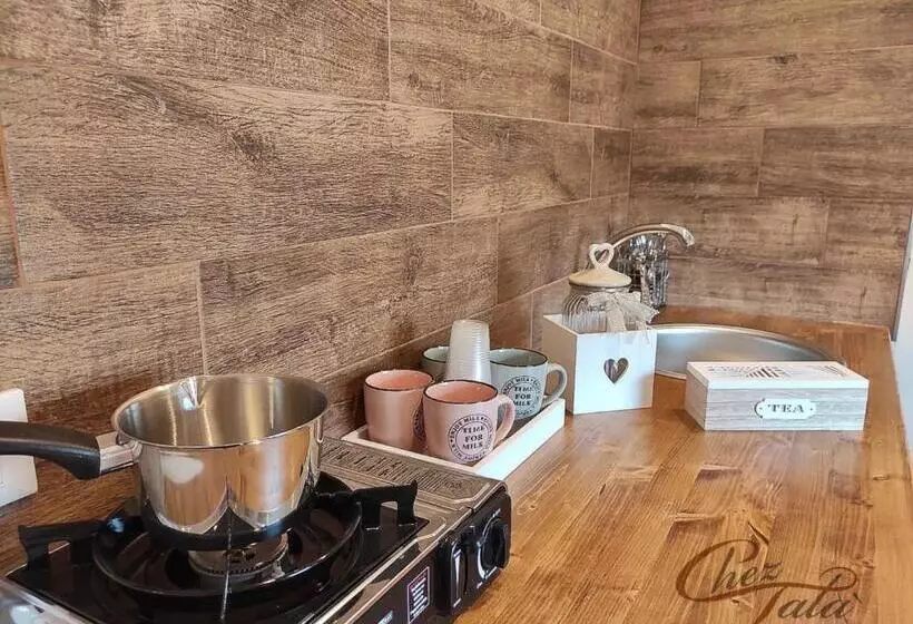 Aamiaismajoitus (B&B) Chez Tata    Scé Tatà