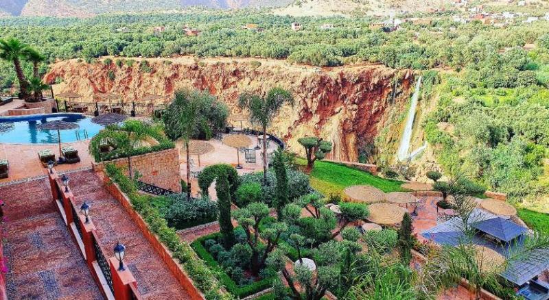 هتل Borj Des Cascades