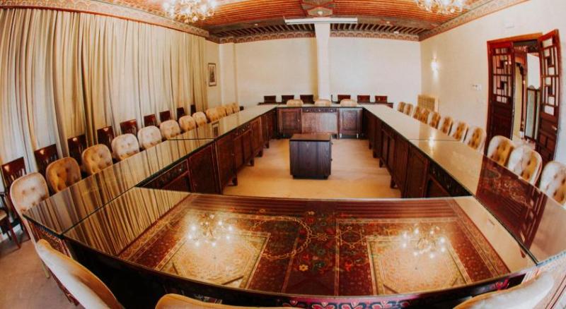 هتل Borj Des Cascades