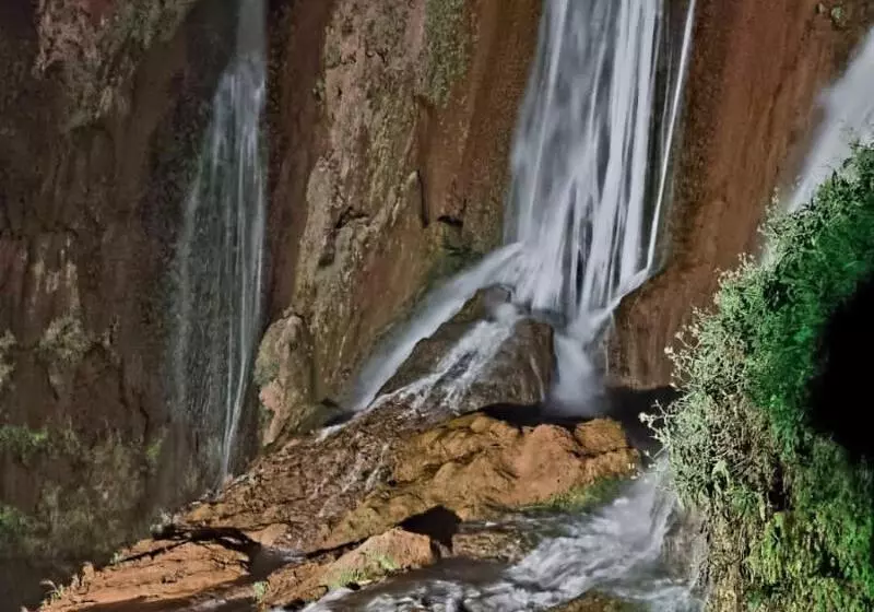 هتل Borj Des Cascades