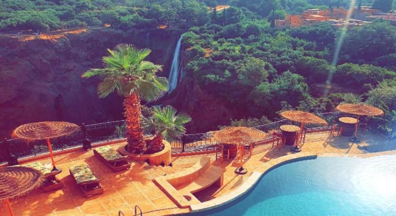 هتل Borj Des Cascades