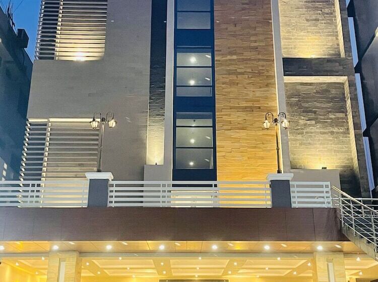 בית מלון כפרי Clarks Inn Purnea