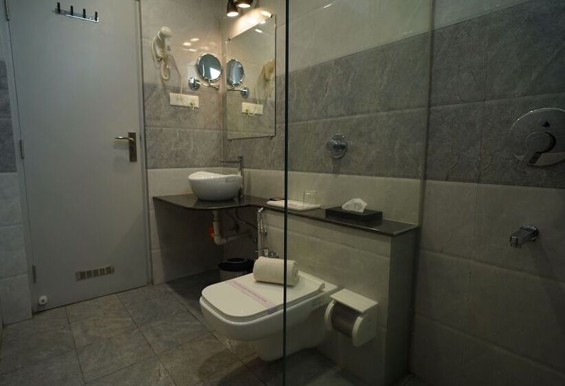 בית מלון כפרי Clarks Inn Purnea