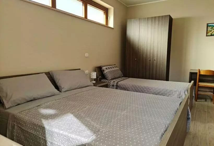 ペンション Affittacamere Le Querce