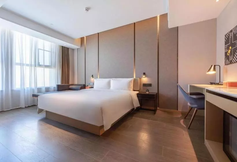 Atour Hotel Wuhan Jinyin Lake