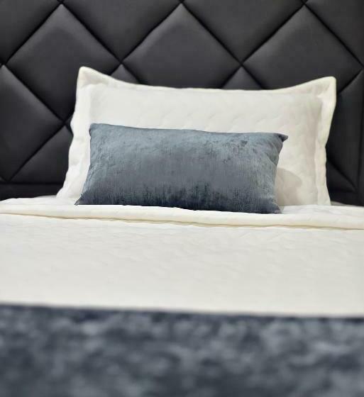 Отель Barcelona Plaza