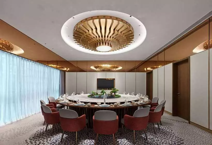 هتل Doubletree By Hilton Nanning Wuxiang