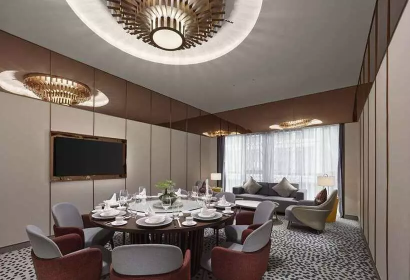 هتل Doubletree By Hilton Nanning Wuxiang