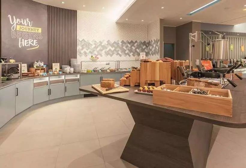 Hotelli Hampton By Hilton Konstanz