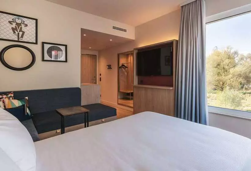 Hotelli Hampton By Hilton Konstanz