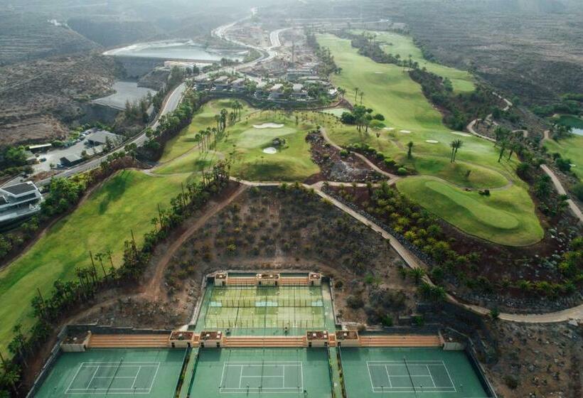 هتل Los Jardines de Abama Suites