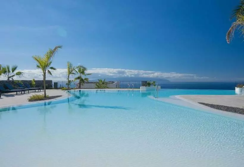 ホテル Los Jardines de Abama Suites