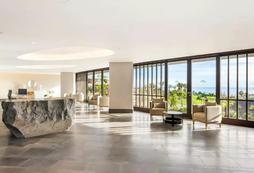 ホテル Los Jardines de Abama Suites