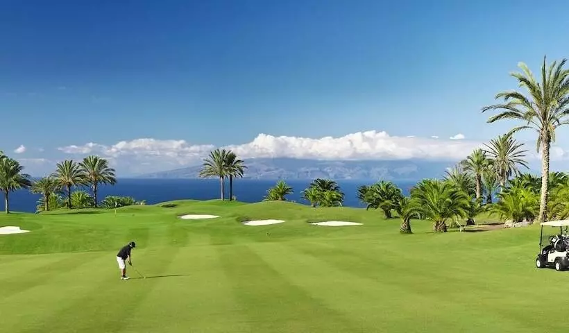 ホテル Los Jardines de Abama Suites