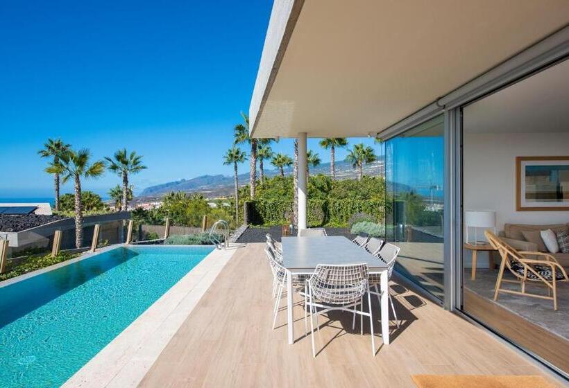 هتل Los Jardines de Abama Suites