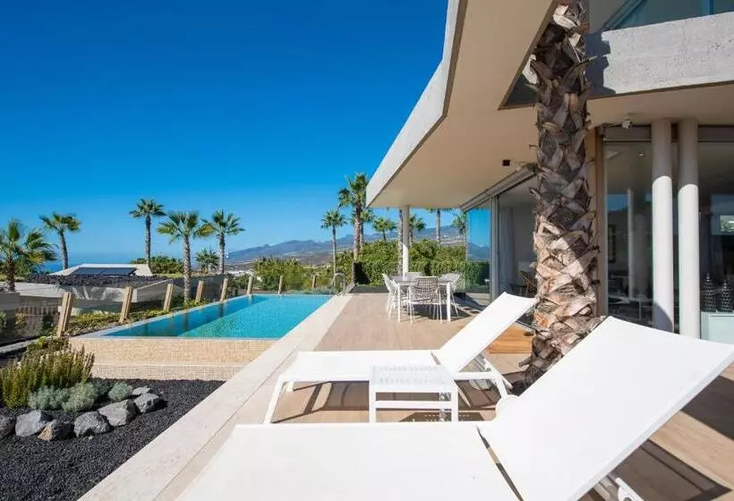 ホテル Los Jardines de Abama Suites