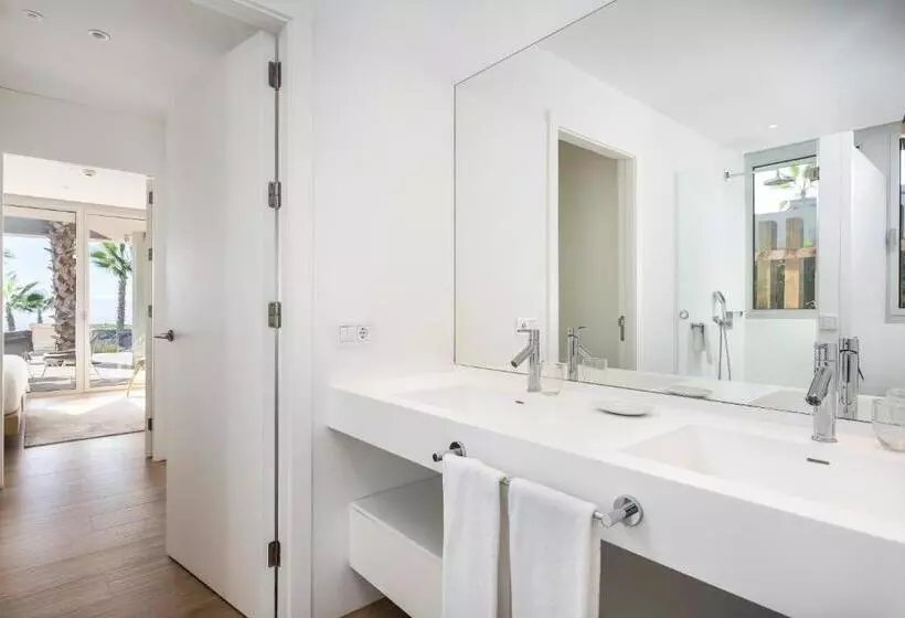 ホテル Los Jardines de Abama Suites