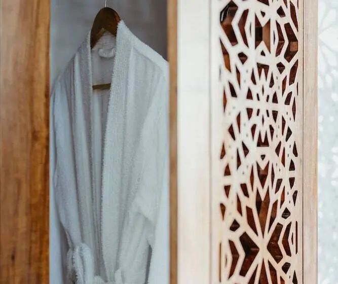 هتل Lux Marijani Zanzibar