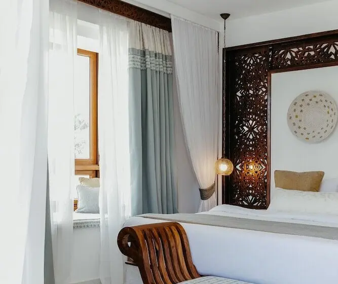 هتل Lux Marijani Zanzibar