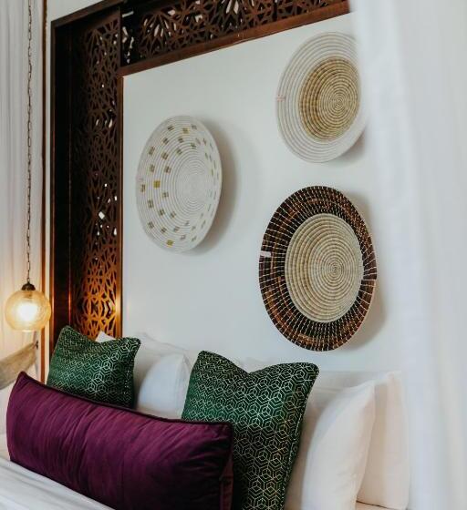 ホテル Lux Marijani Zanzibar