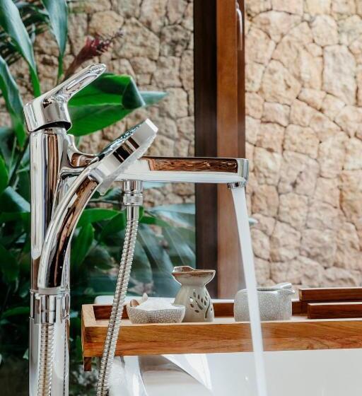 ホテル Lux Marijani Zanzibar