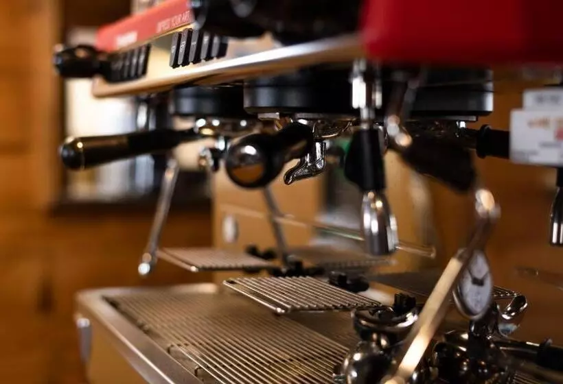 Hotelli Peanut Mountain Lodge & Le Communal