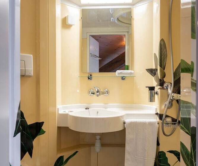 בית מלון כפרי Peanut Mountain Lodge & Le Communal