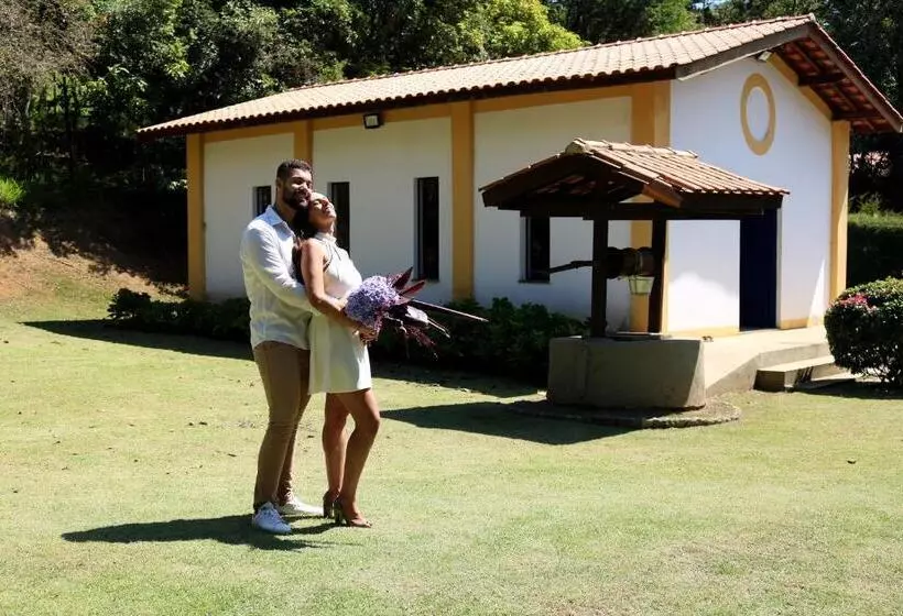 Hotelli Pousada Realeza Atibaia