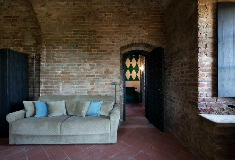 فندق Rocca Di Arignano