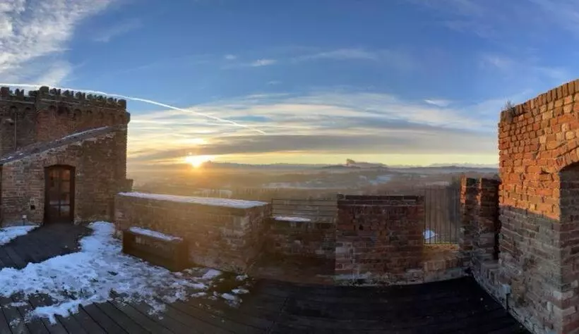 Hotelli Rocca Di Arignano