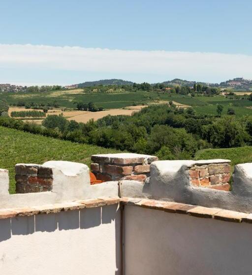 فندق Rocca Di Arignano