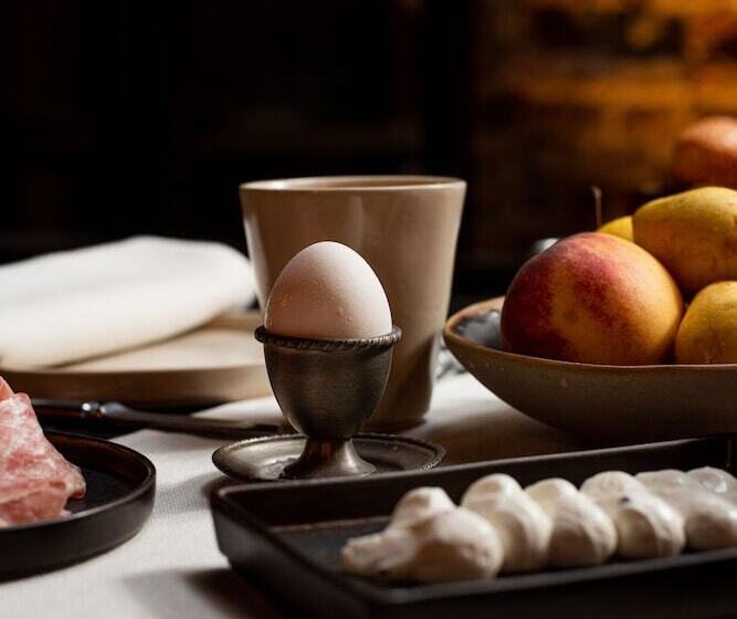 فندق Rocca Di Arignano