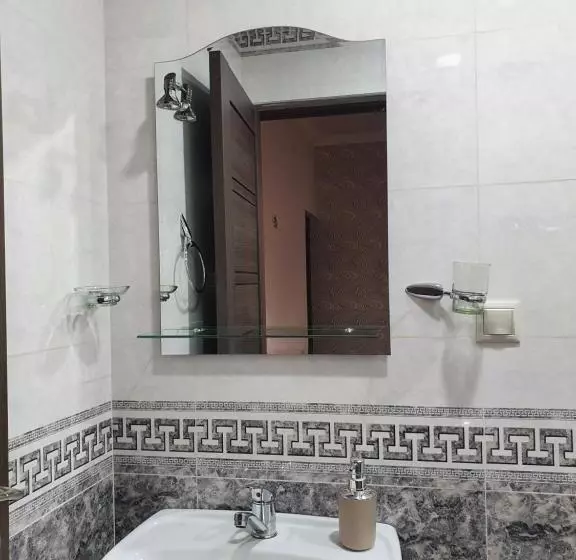 پانسیون Siran Guest House