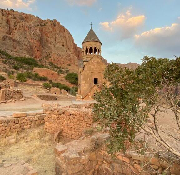 پانسیون Siran Guest House