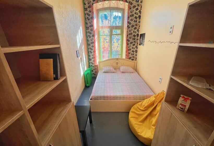 Vorobey Hostel