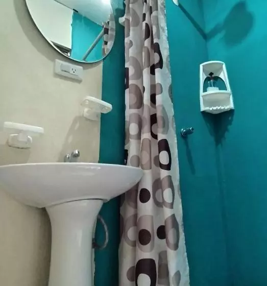 Aamiaismajoitus (B&B) Buganvilla Guest House