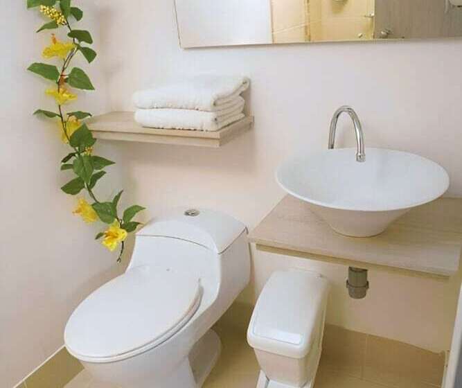 Отель Habana Real