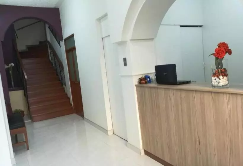 هتل Mística Boutique