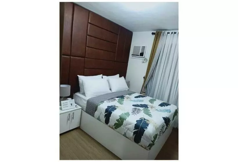 ホテル Oyo 825 Stay Plus Tagaytay