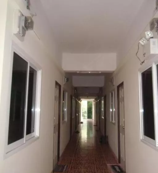 پانسیون Chanaporn Place