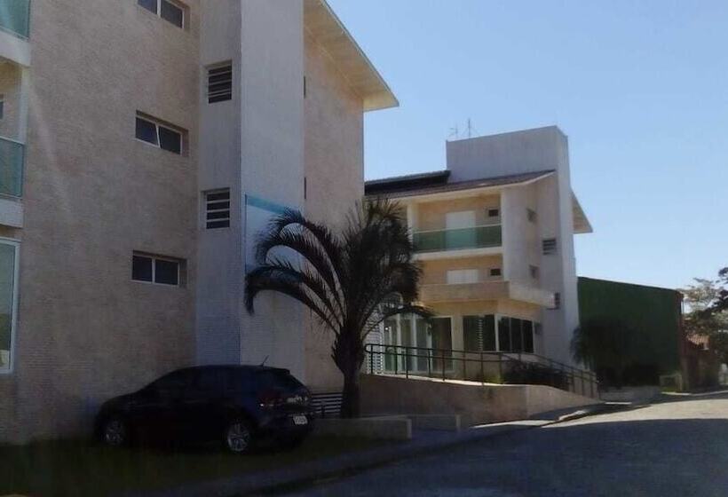 펜션 Pousada Femcut