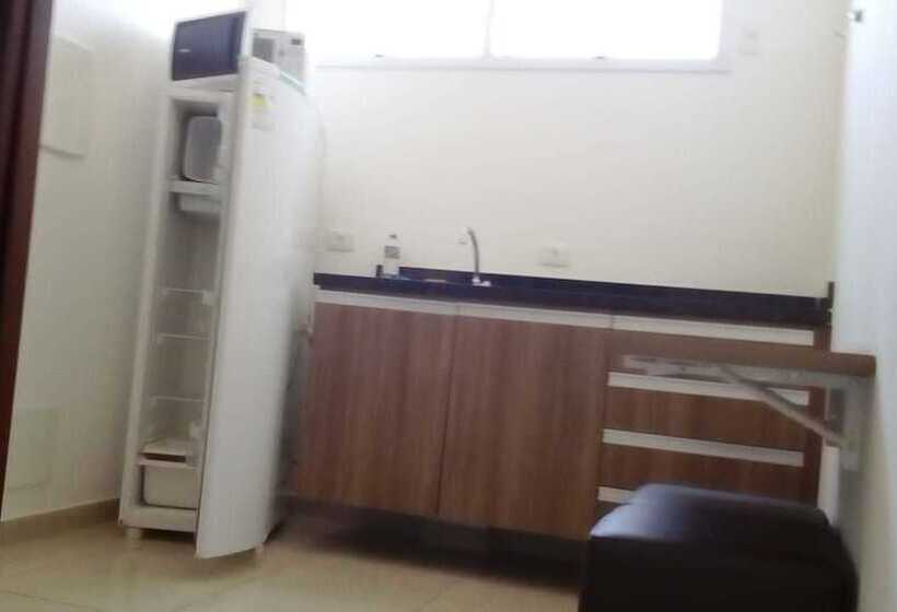 펜션 Pousada Femcut