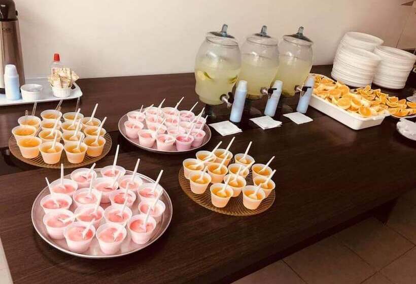 펜션 Pousada Femcut